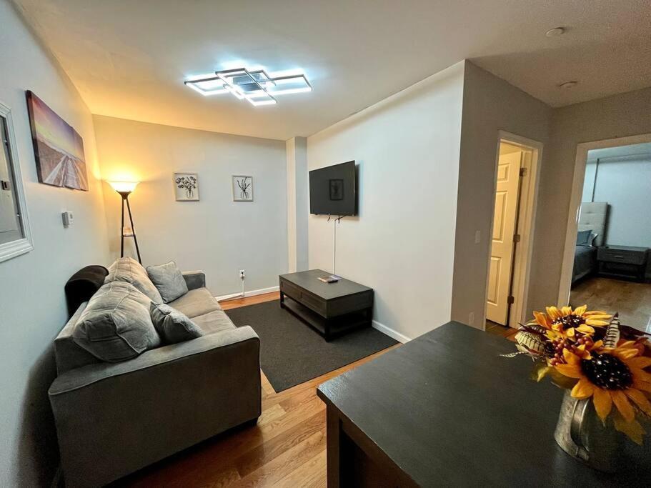 דירות Downtown Albany 1 Bed + Workstation @ Maiden Lane מראה חיצוני תמונה